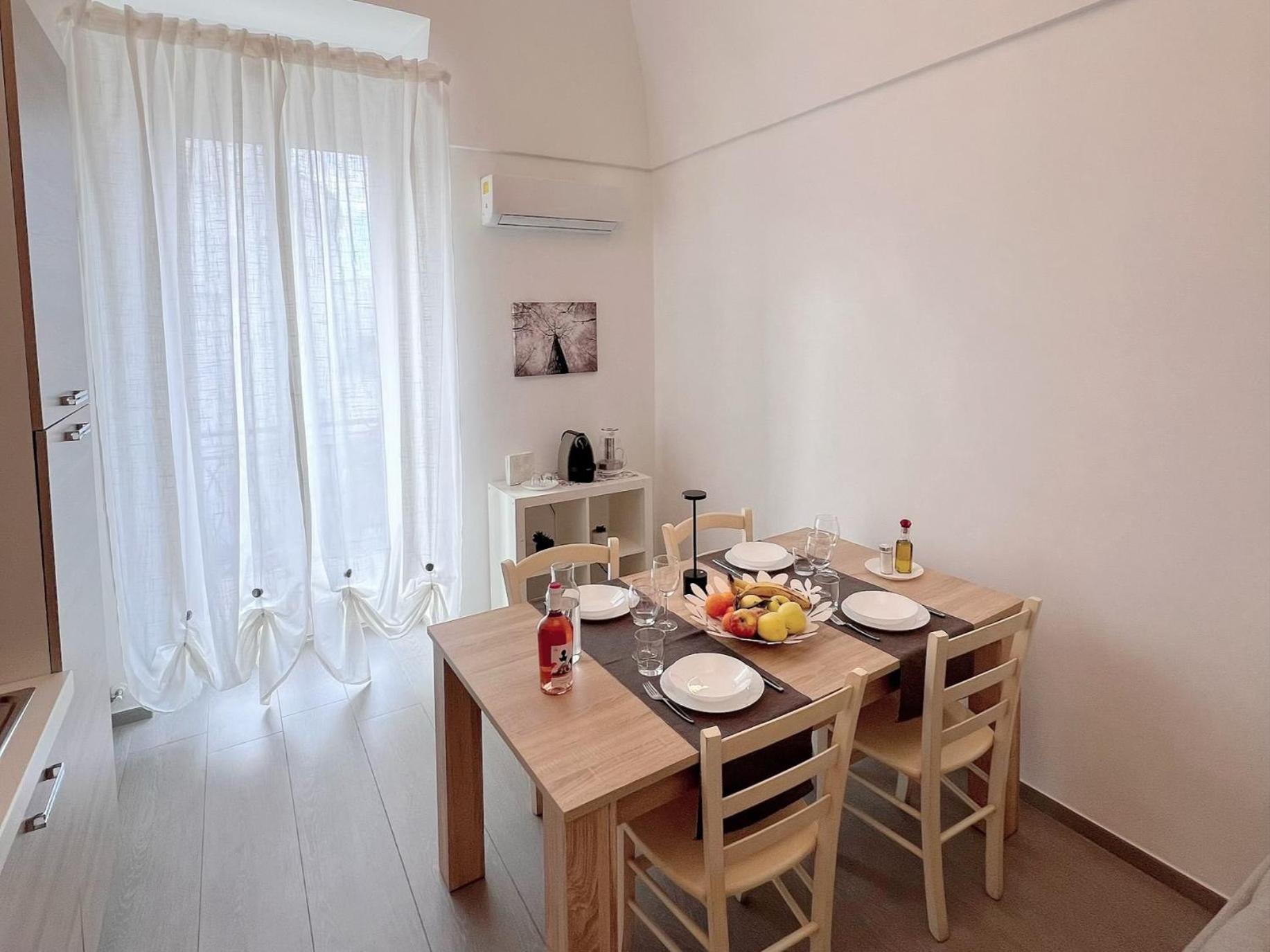 Donna Anna Apartment โปลีญาโนอามาเร ภายนอก รูปภาพ