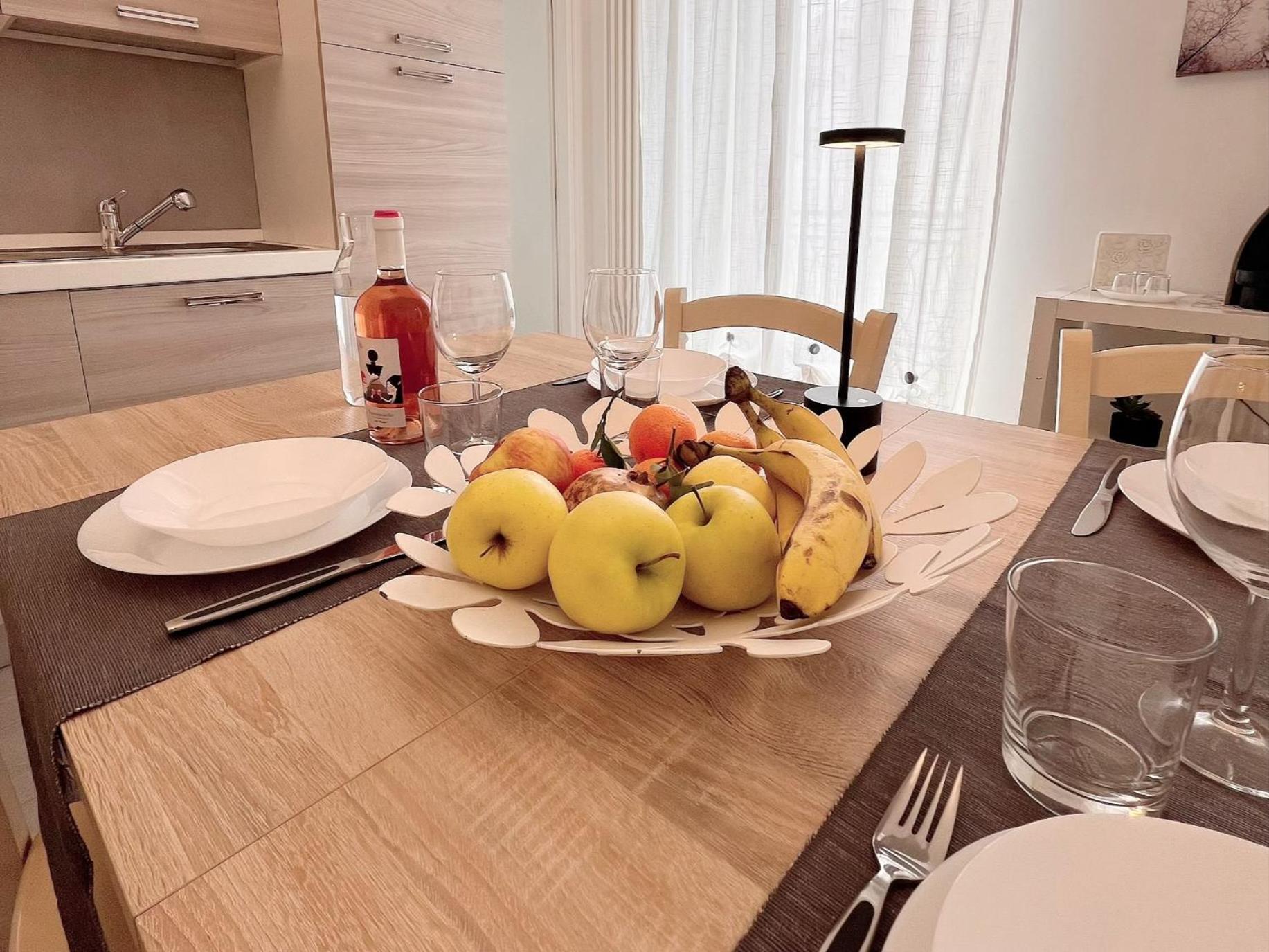 Donna Anna Apartment โปลีญาโนอามาเร ภายนอก รูปภาพ